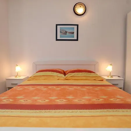 Karaga Apartment *
